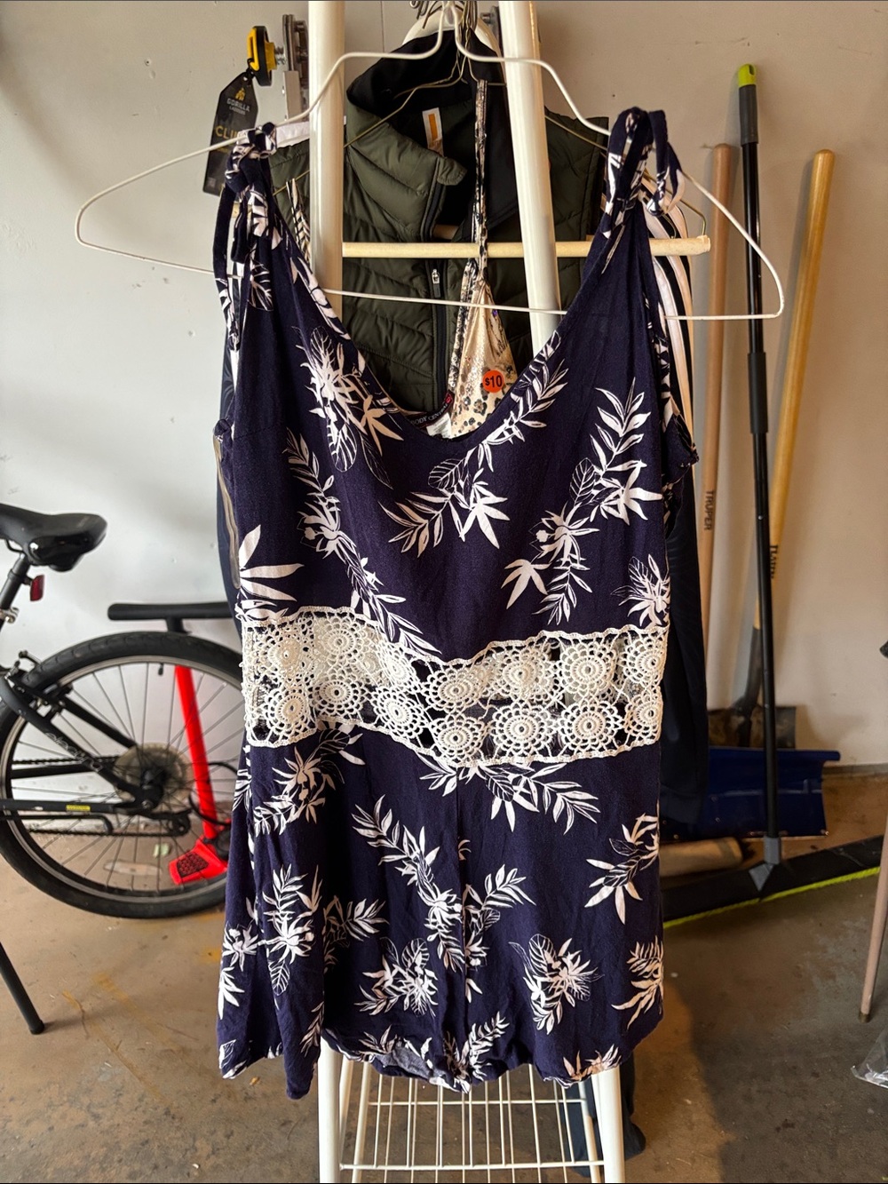 Charlotte Russe Navy & White Floral Lace-Waist Romper